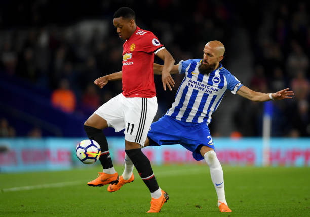 他在场上出 他在场上出